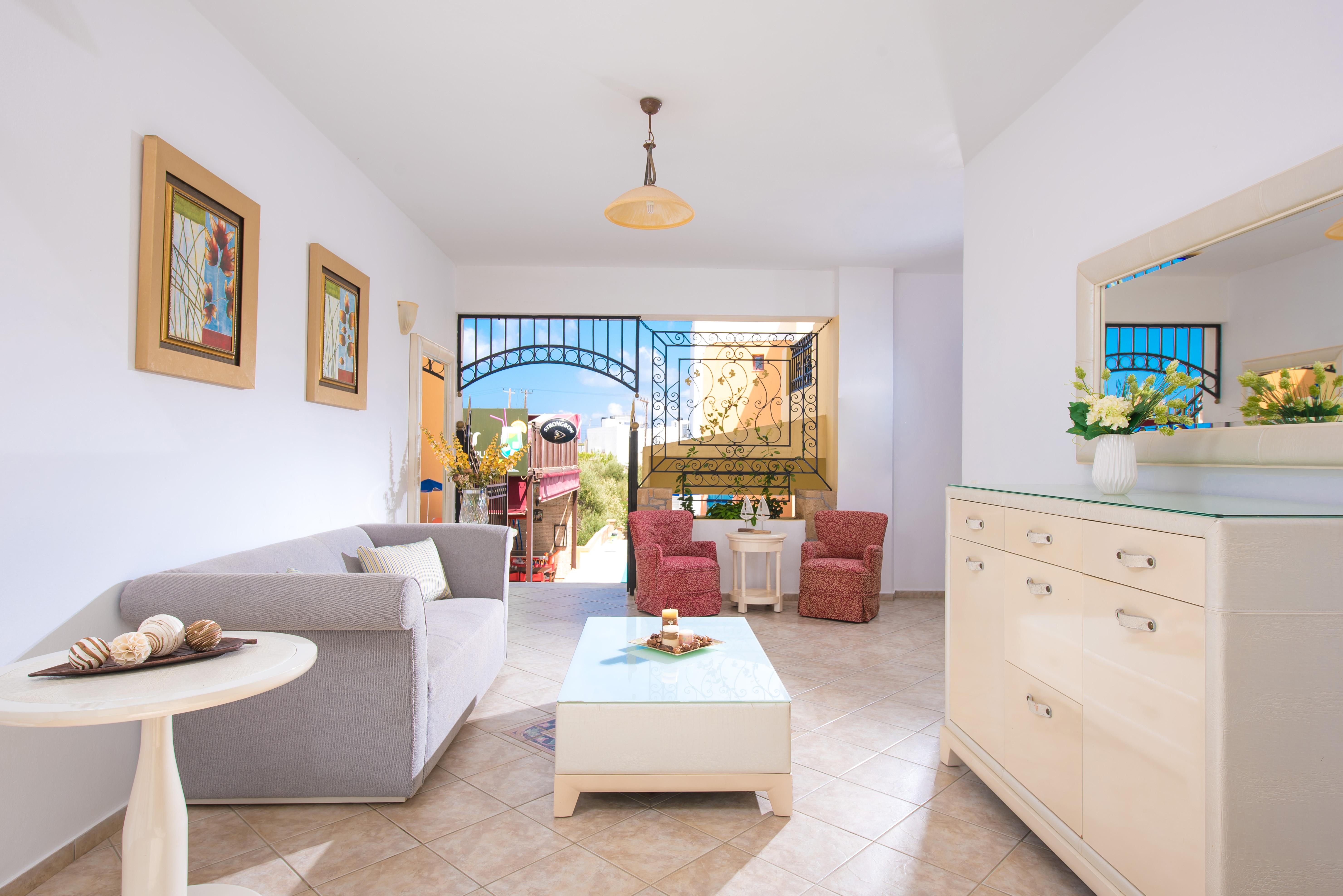 מאליה Irida Apartments By Estia מראה חיצוני תמונה